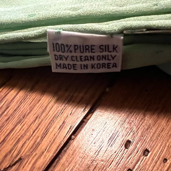 NWT $125 Carlisle | Silk | Cottagecore | Floral Vintage Scarf in Mint - Picture 11 of 15